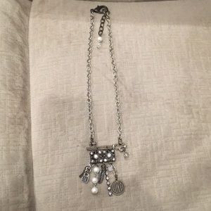 Plunder vintage look necklace